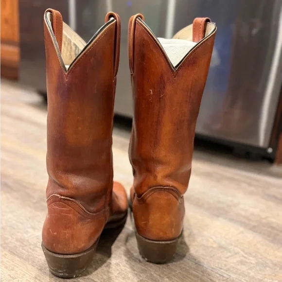 FRYE Classic Brown Leather Cowboy Boots - Picture 2 of 5